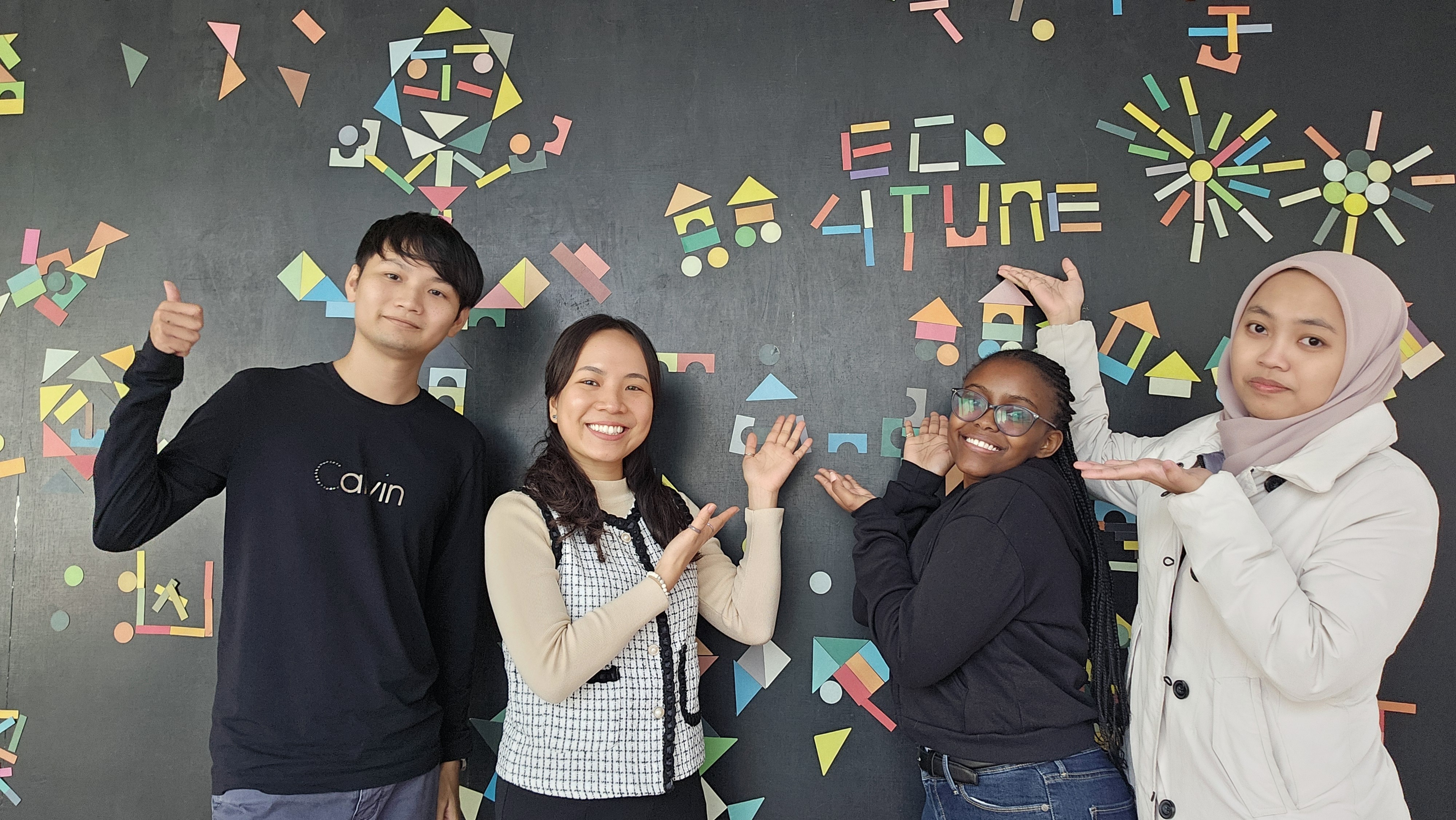 All four students are currently enrolled in the master's program at Taiwan Tech's Graduate Institute of Digital Learning and Education. They hope to integrate their studies with the SDGs and contribute their efforts to the sustainable development of the planet.