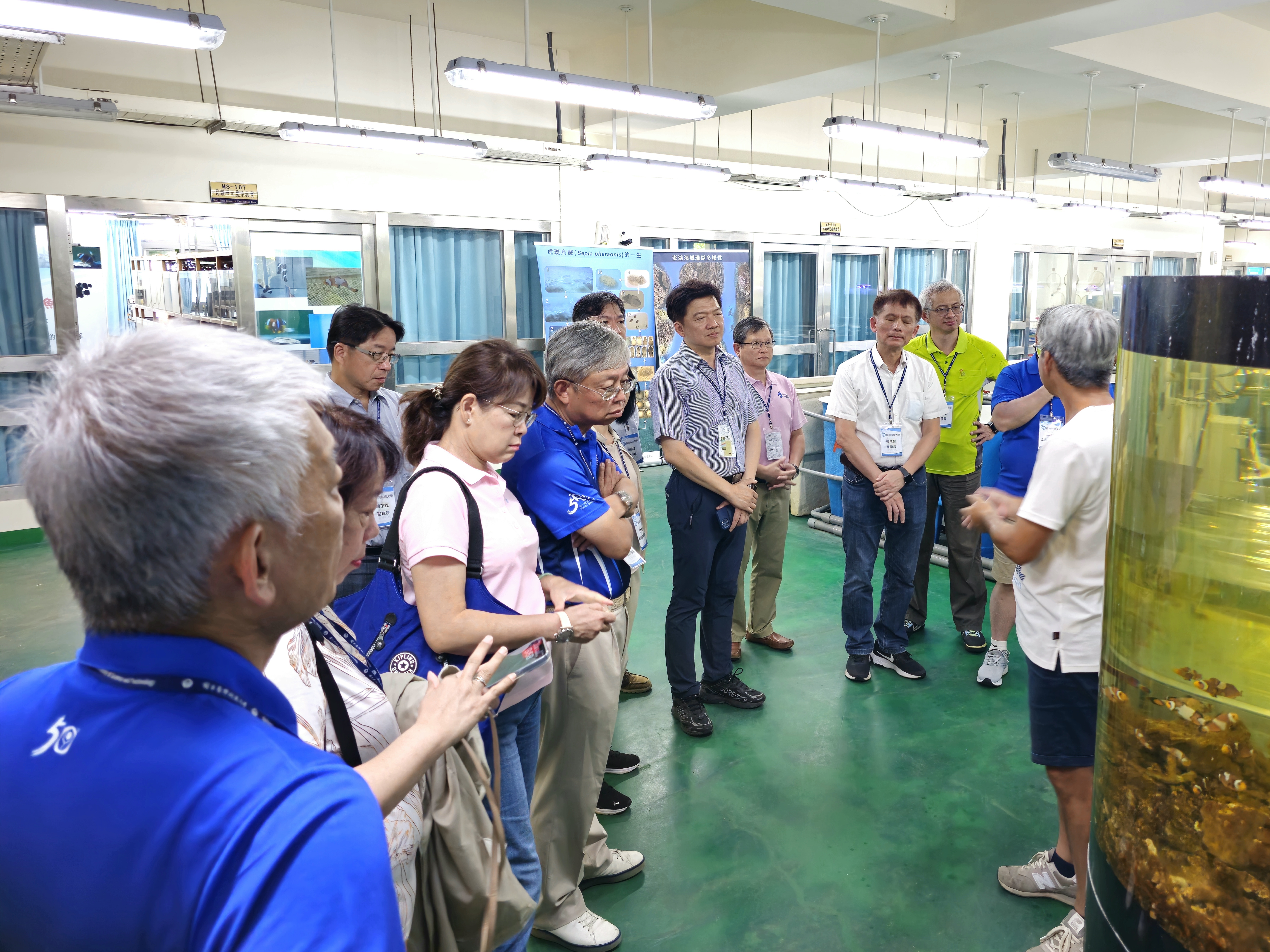 A team from Taiwan Tech visited the Smart Breeding Center of National Penghu University of Science and Technology.