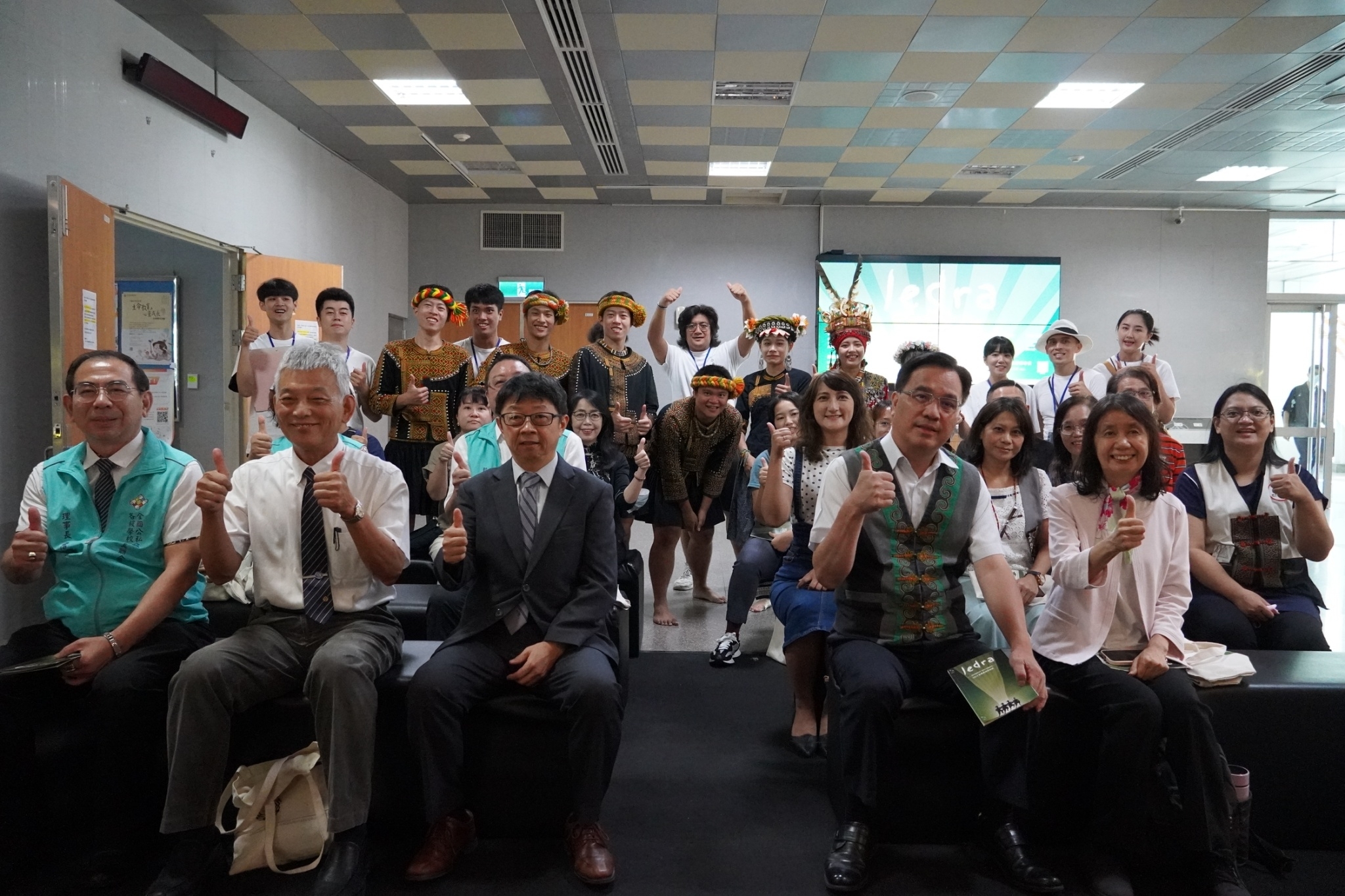 A group photograph was taken with all the distinguished guests during the opening reception.