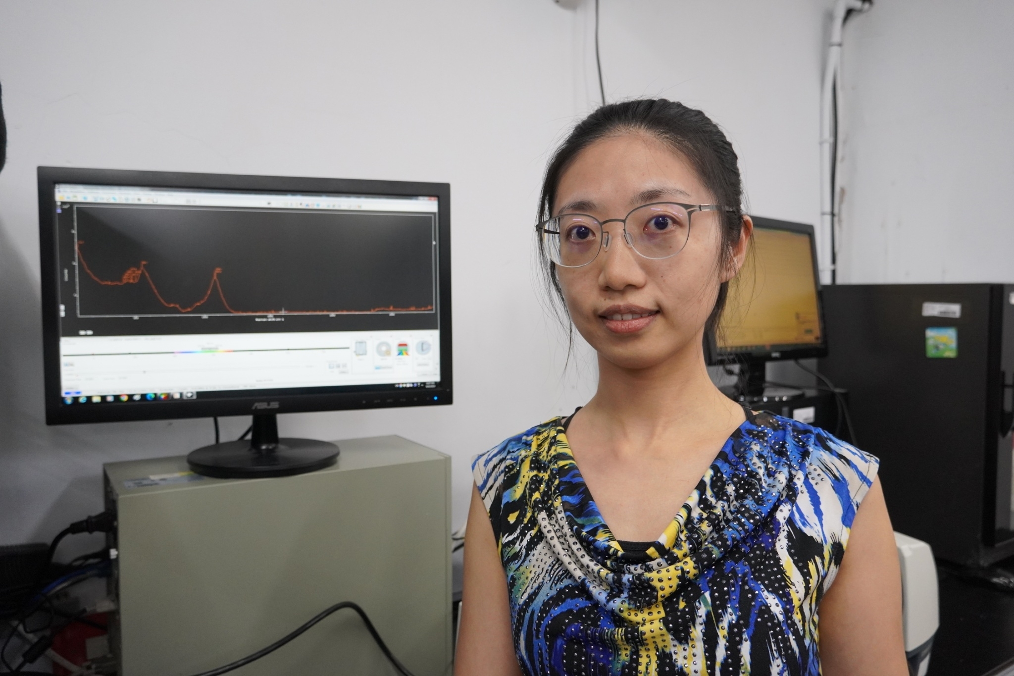 Professor Chia-Ying Chiang's team from the Department of Chemical Engineering at Taiwan Tech found that simply adjusting the concentration ratio of glycerol and the auxiliary electrolyte (borate component) can significantly enhance the value of biodiesel waste (glycerol).