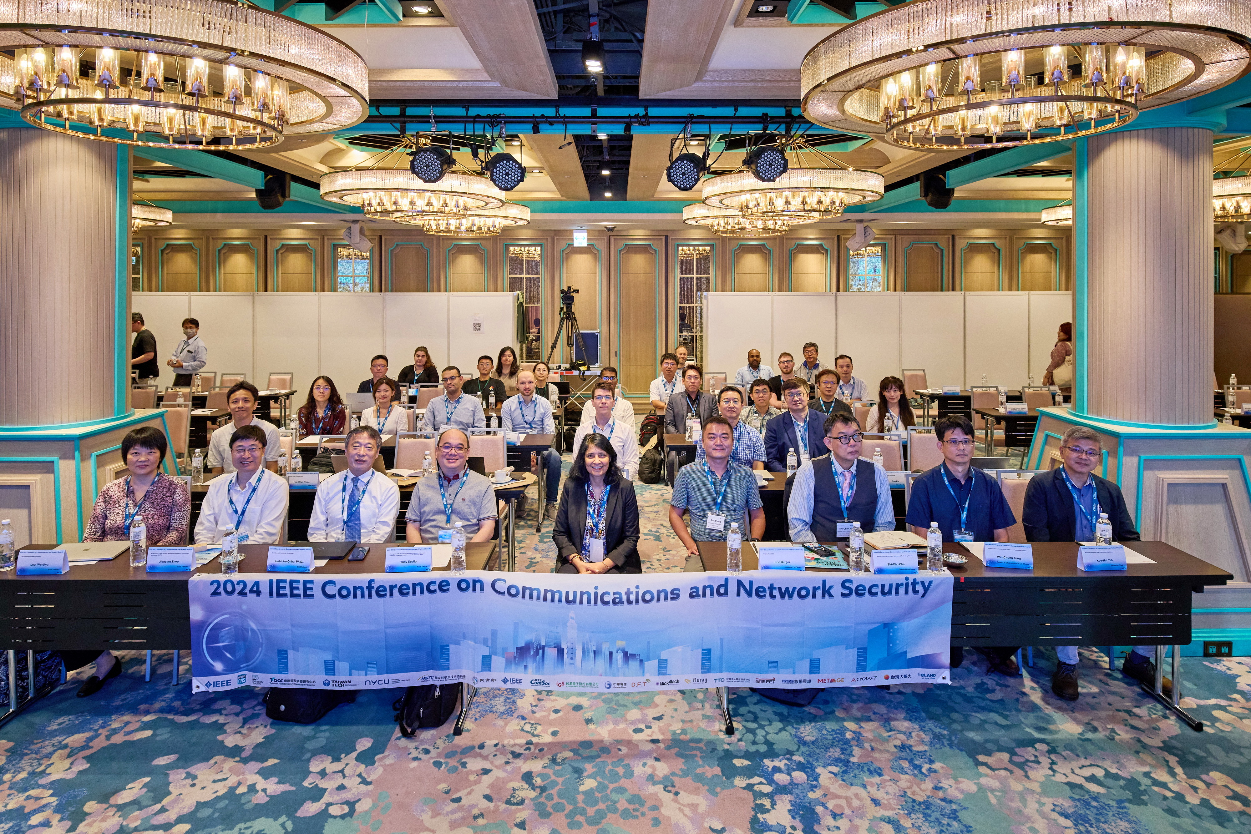 Taiwan Tech and the IEEE Communication Society jointly hosted the 12th “IEEE International Symposium on Communications and Network Security” from September 30 to October 3.